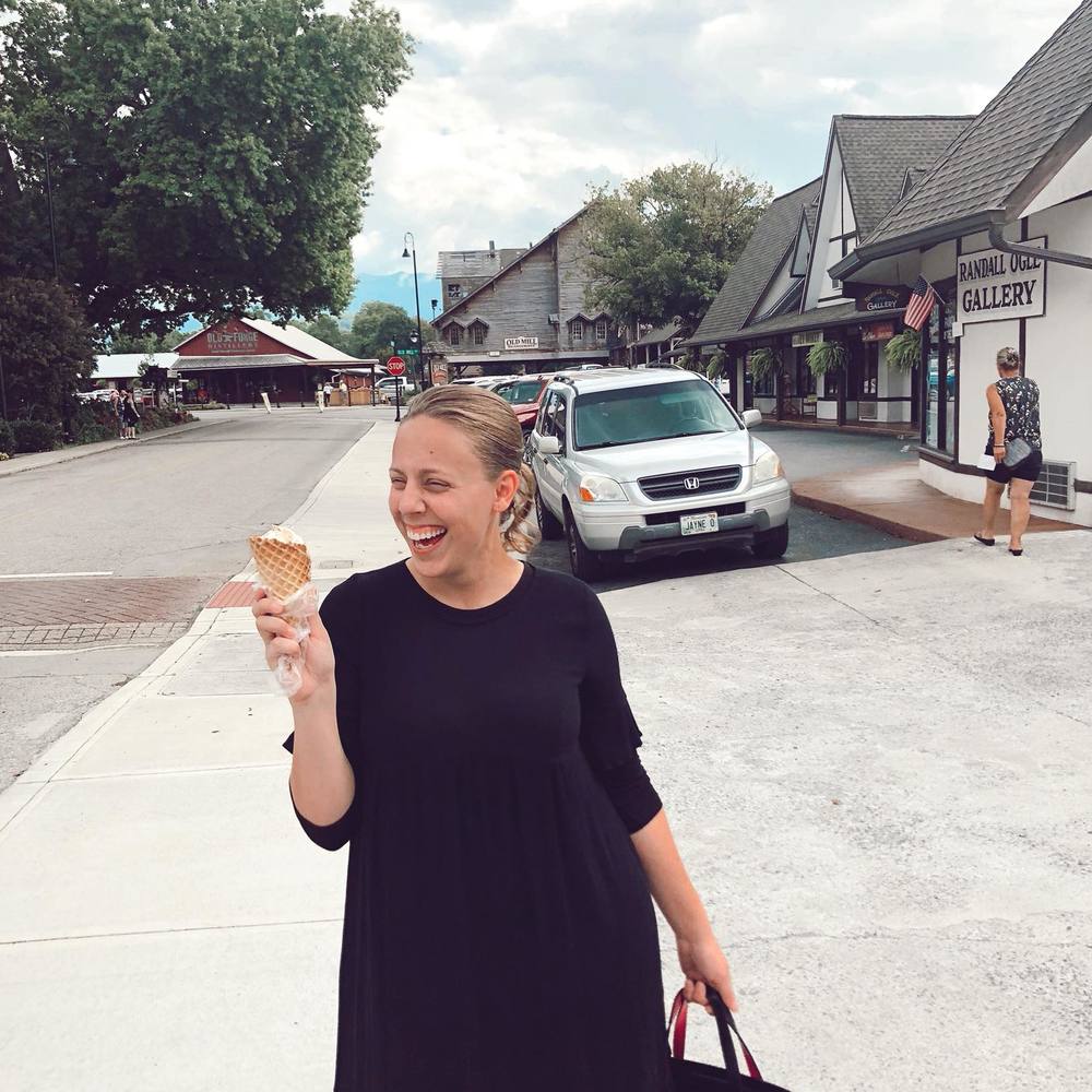 Meet your Posher, Katie